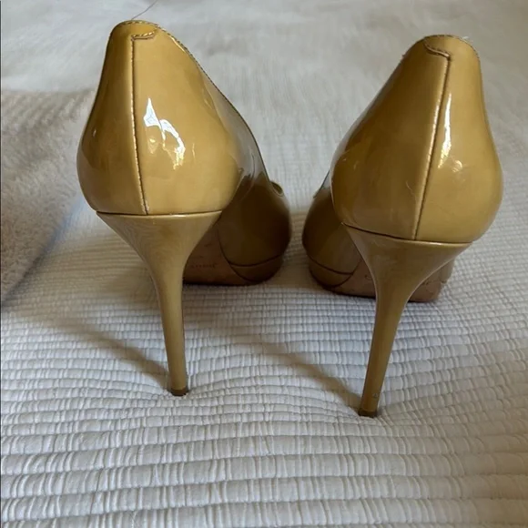 Jimmy Choo Nude Peep Toe Pumps - Picture 4 of 5